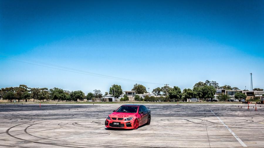  Holden HSV GTS W507 by Walkinshaw 2014 года  (фото 7 из 13)